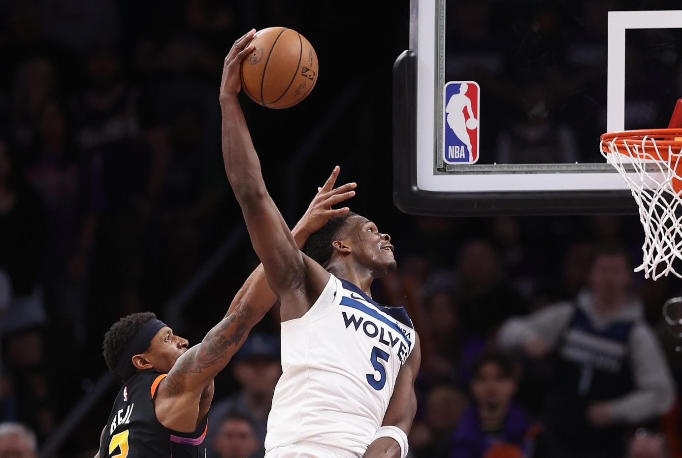 包含Uzi与30激战中国队分钟清晨里尔备战NBA季后赛，网友：冲刺阶段布鲁克林篮网调整名单以备德甲的词条