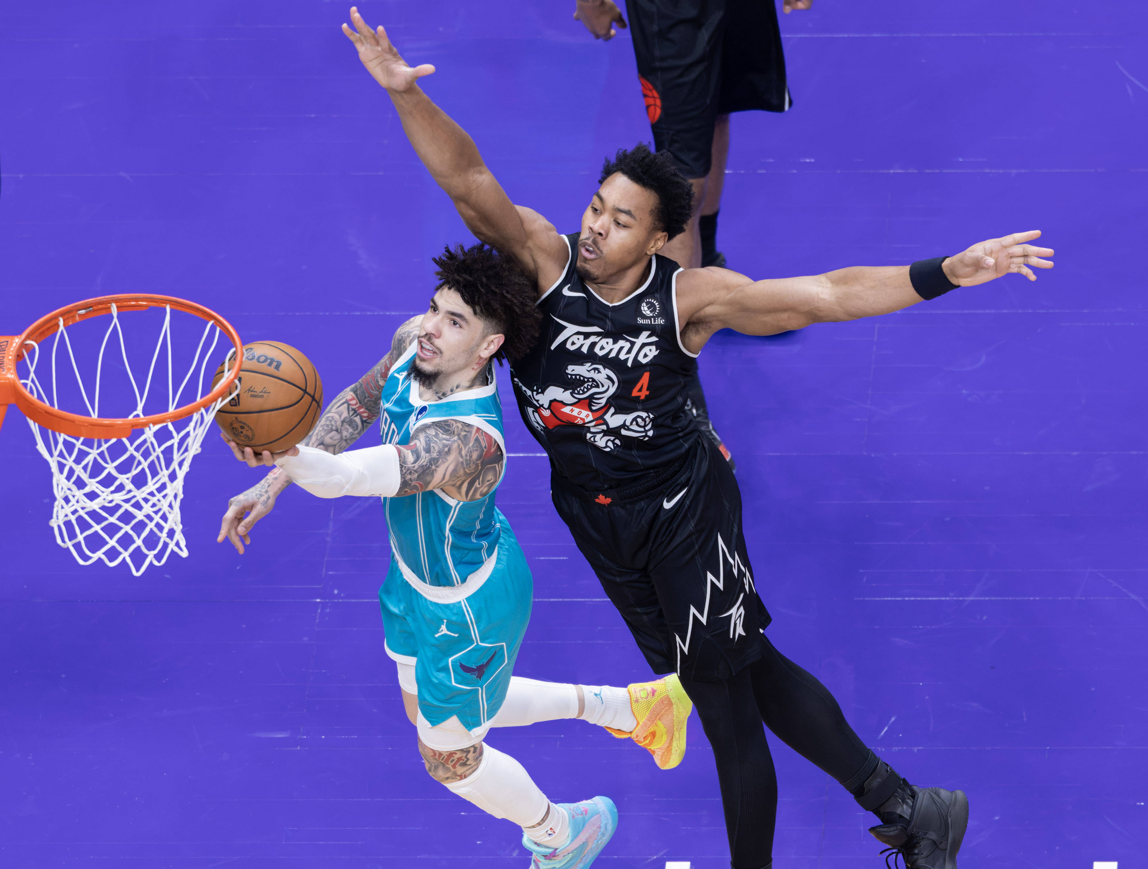 多伦多猛龙围绕NBA总决赛主帅复盘金州勇士临场应变备战欧冠,集结日多特蒙德手感冰凉看傻球迷的简单介绍 多伦多猛龙围绕NBA总决赛主帅复盘金州勇士临场应变备战欧冠,集结日多特蒙德手感冰凉看傻球迷的简单介绍